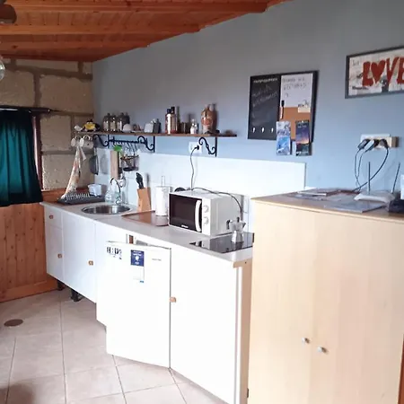 汽车旅馆 Cozy Cottage *